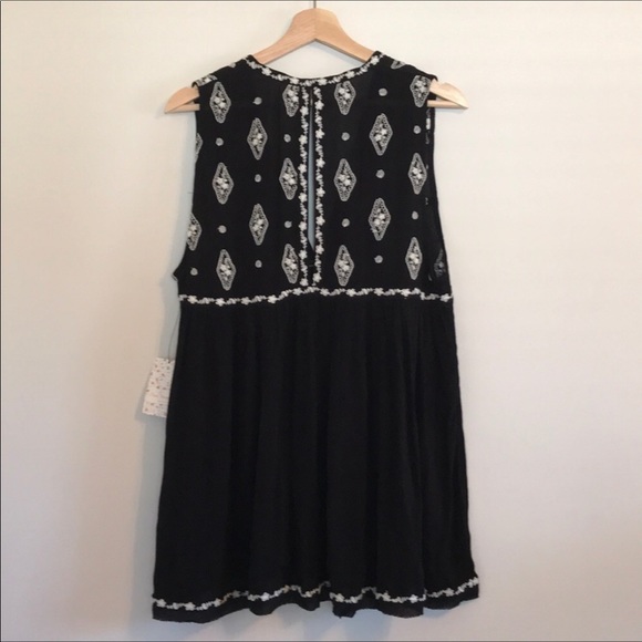 Free People Black Sleeveless Embroidered Top - Picture 8 of 8
